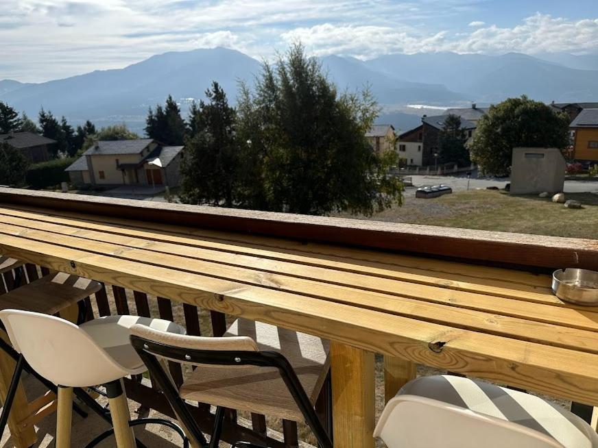 Appartement Les Faons Au Soleil à Font-Romeu-Odeillo-Via Extérieur photo